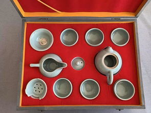 書(shū)墨溢香，瓷韻流芳 寶豐第三屆圖書(shū)博覽會(huì)暨汝窯文化盛會(huì)啟幕